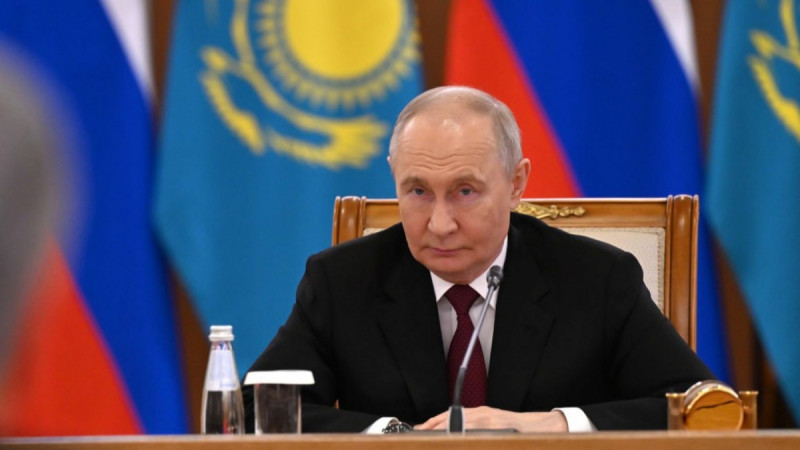 Владимир Путин: Қазақстан мен Ресей арасындағы байланыс стратегиялық серіктестік деңгейіне көтерілді
