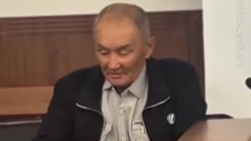 Сотта әкесінен жауап алынғанда Сұлтан Сәрсемәлиев көз жасына ерік берді