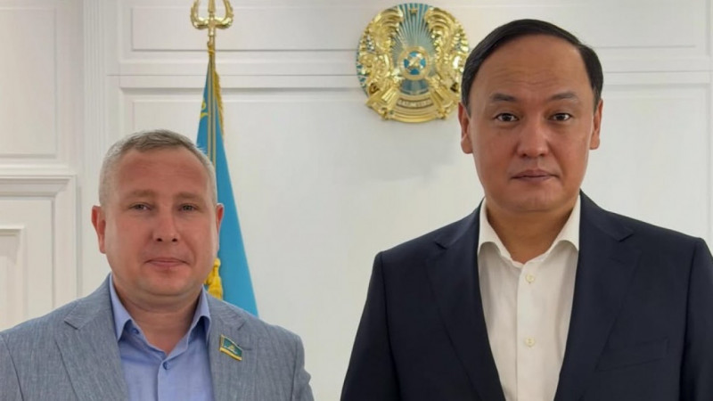 СЕНАТ ДЕПУТАТЫ ГЕННАДИЙ ШИПОВСКИХ ЖАМБЫЛ ОБЛЫСЫНА ЖҰМЫС САПАРЫМЕН КЕЛДІ