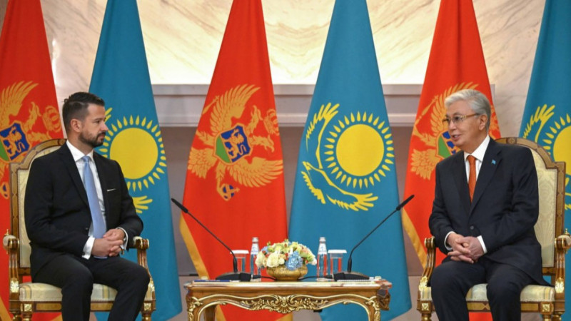 Қазақстан мен Черногория президенттері шағын құрамда келіссөз жүргізді