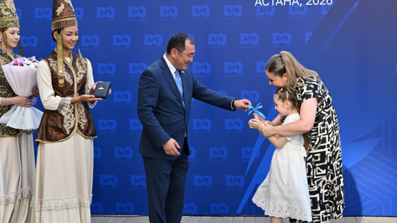 Мемлекет басшысының атынан Астанада бір топ БАҚ қызметкеріне пәтер берілді