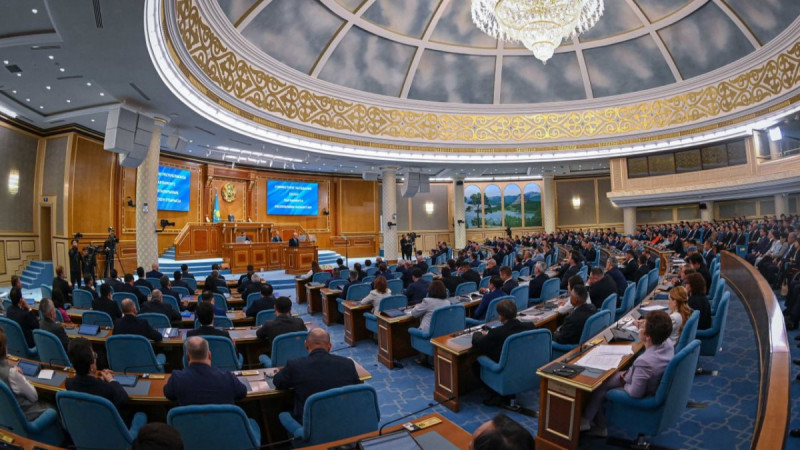 Президент: Қазақстан экономикасы жаңа даму үлгісіне көшеді