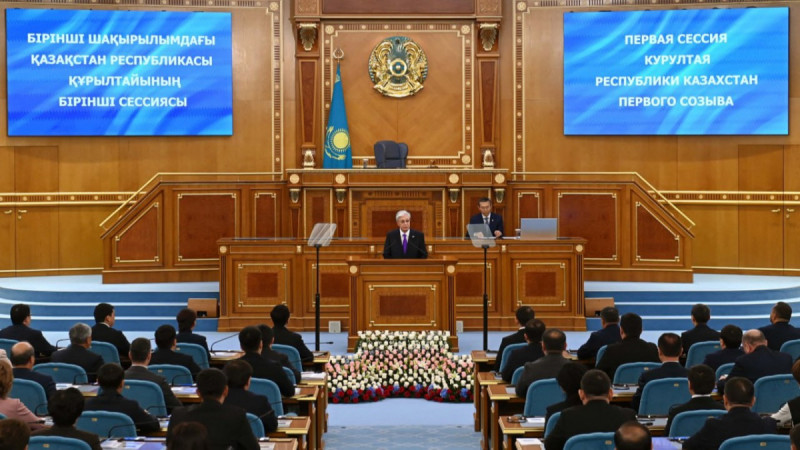 Президент Құрылтайдың бірінші сессиясында қабылдануы тиіс маңызды заңдарды атады