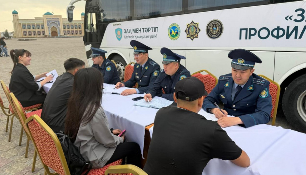 Жамбыл облысында «Жолдағы қабылдау» акциясы өтті