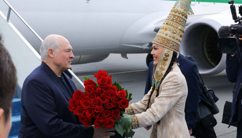 Александр Лукашенко Астанаға келді